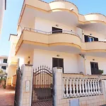 Calabriamore Apartamento *
