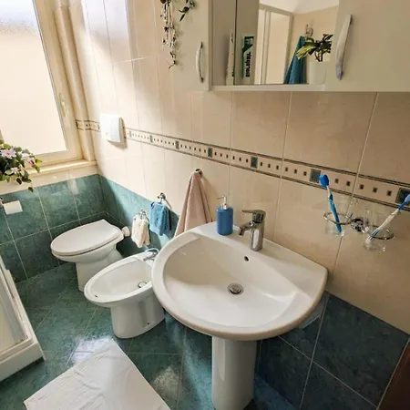 Calabriamore Apartment *